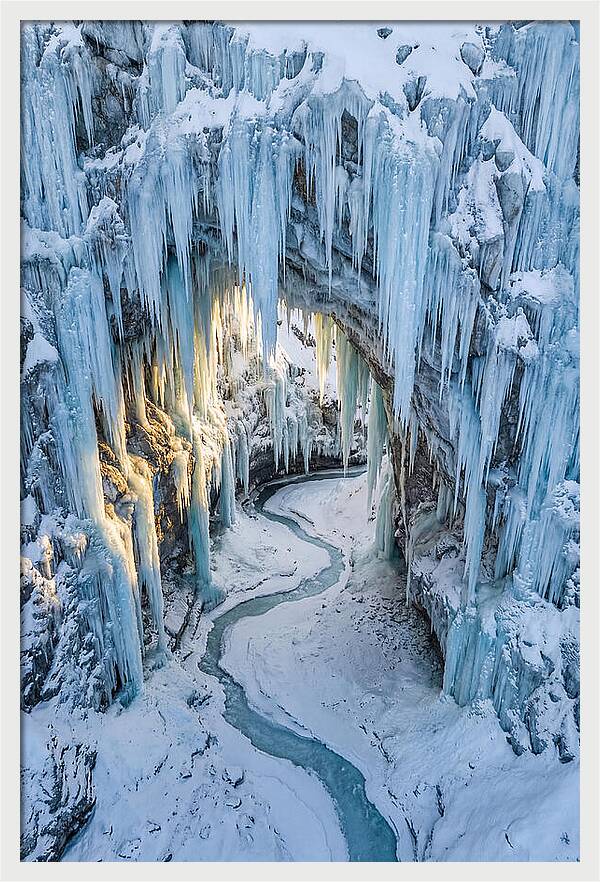 Icicle Cave Serenity