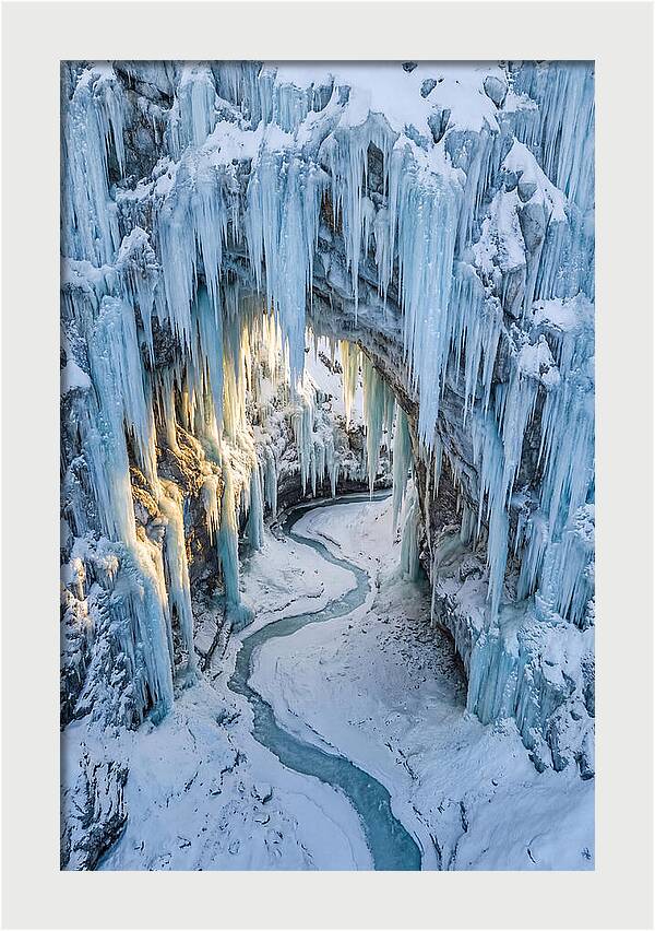 Icicle Cave Serenity