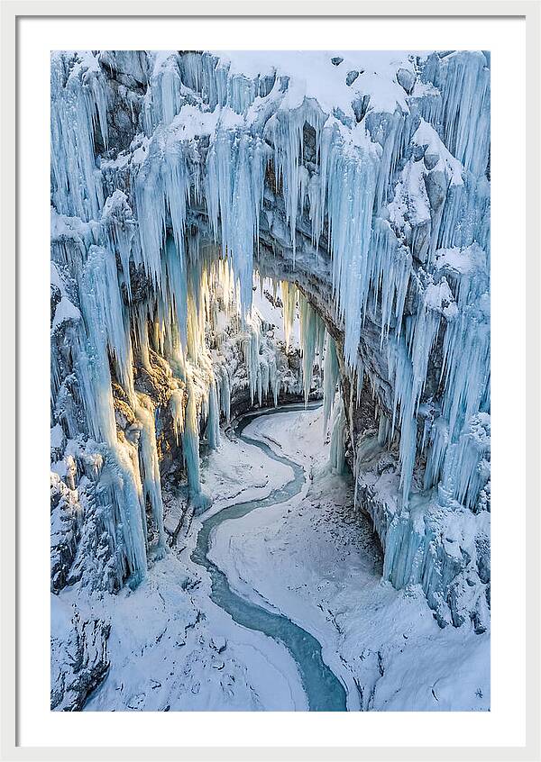 Icicle Cave Serenity