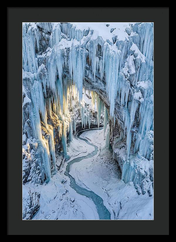 Icicle Cave Serenity