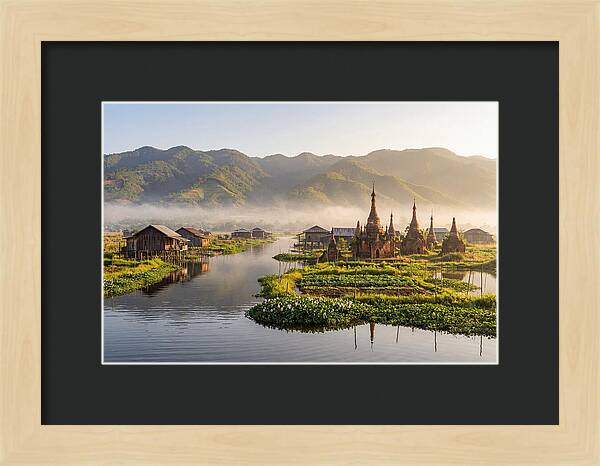 Inle Lake Serenity