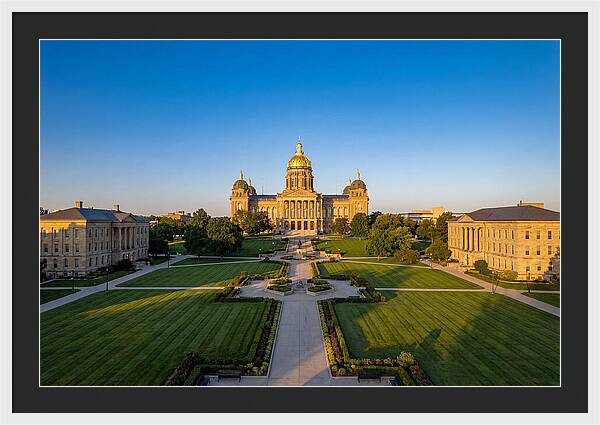 Iowa State Capitol Serenity