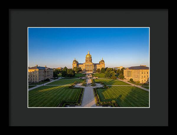Iowa State Capitol Serenity
