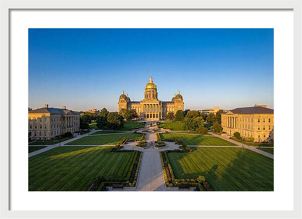 Iowa State Capitol Serenity
