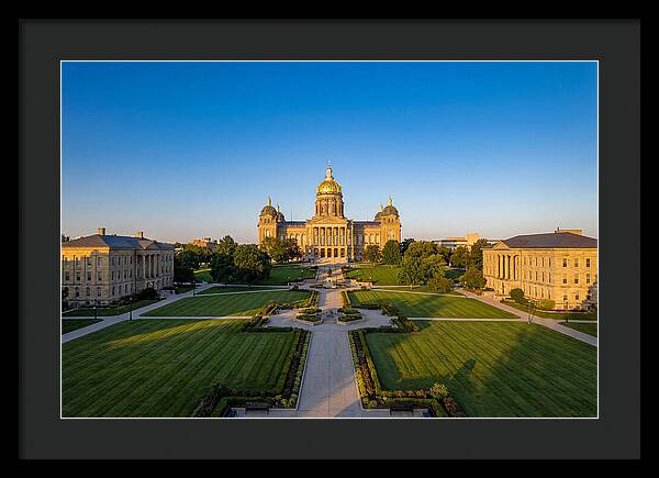 Iowa State Capitol Serenity