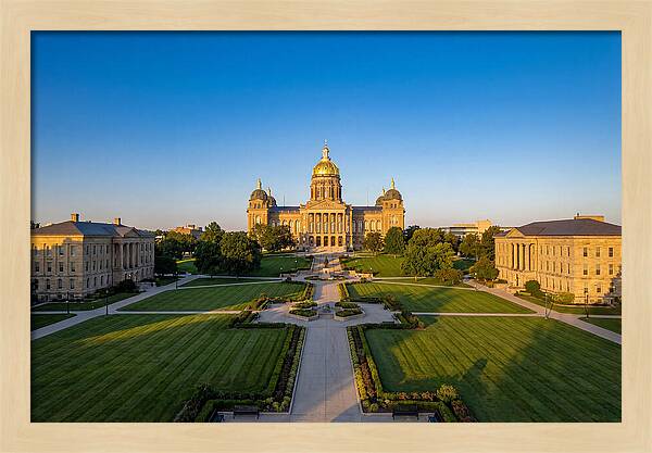 Iowa State Capitol Serenity
