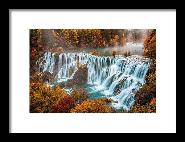 Jiuzhaigou Nuorilang Falls In Autumn