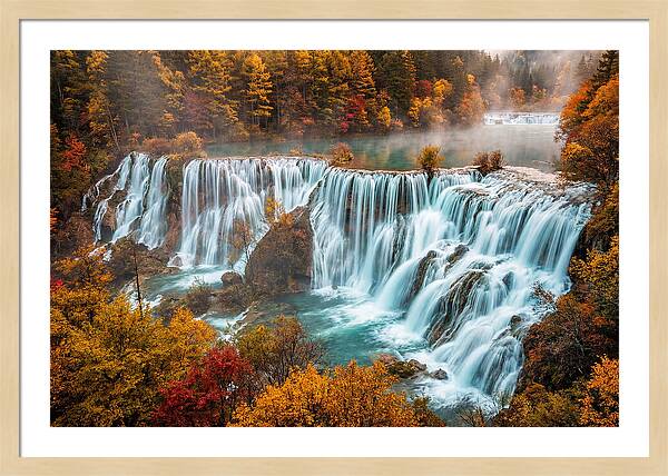 Jiuzhaigou Nuorilang Falls In Autumn