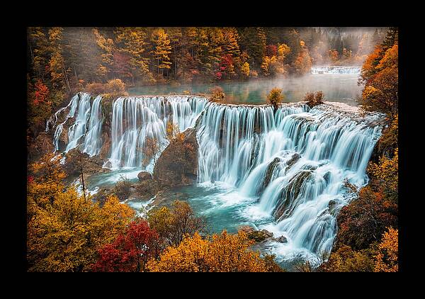 Jiuzhaigou Nuorilang Falls In Autumn