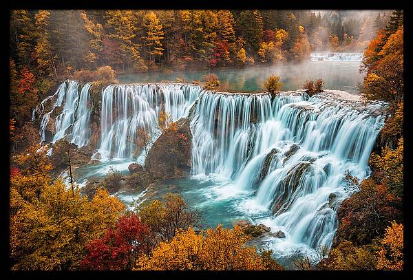 Jiuzhaigou Nuorilang Falls In Autumn