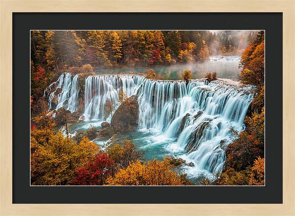 Jiuzhaigou Nuorilang Falls In Autumn