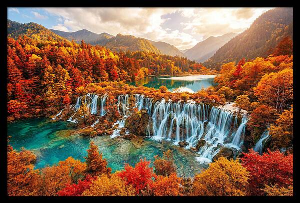 Jiuzhaigou Valley In Autumn Splendor
