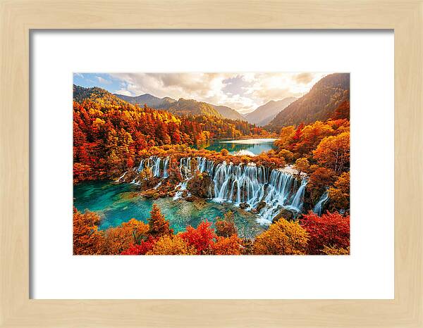 Jiuzhaigou Valley In Autumn Splendor