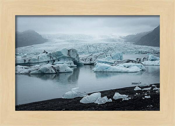 Jkulsrln Glacier Lagoon Serenity