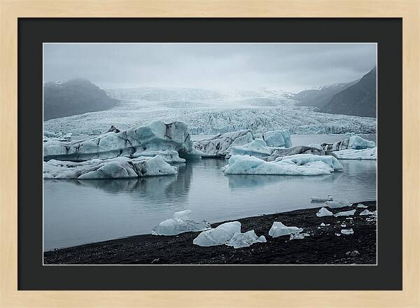Jkulsrln Glacier Lagoon Serenity