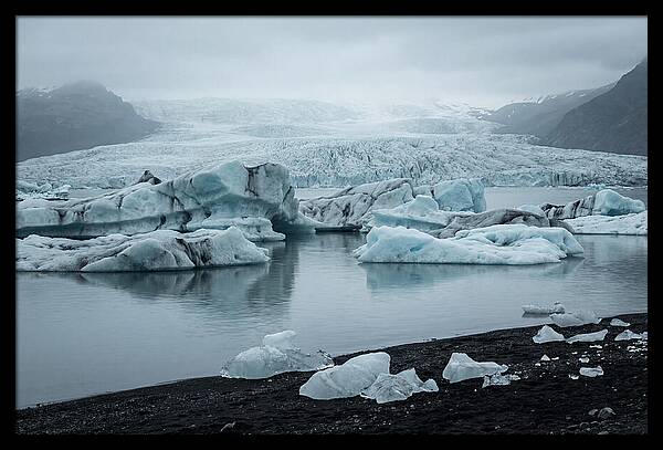 Jkulsrln Glacier Lagoon Serenity