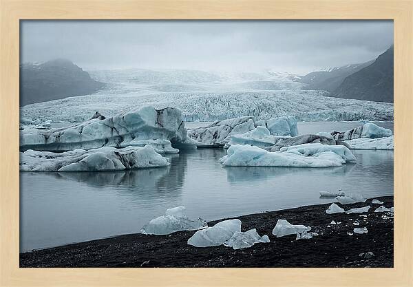 Jkulsrln Glacier Lagoon Serenity