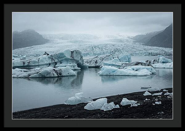 Jkulsrln Glacier Lagoon Serenity