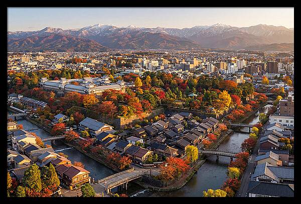Kanazawa In Autumns Embrace