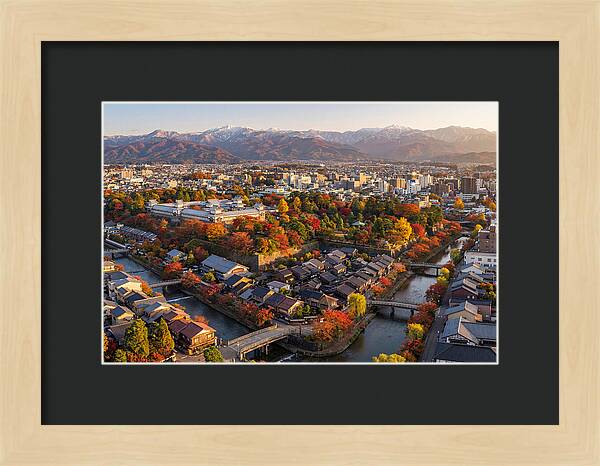 Kanazawa In Autumns Embrace