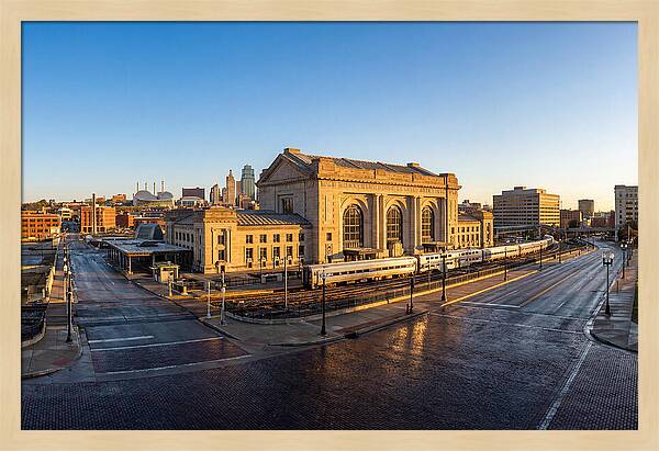 Kansas City Union Station At Dawn