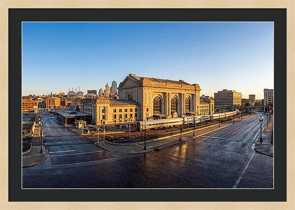 Kansas City Union Station At Dawn
