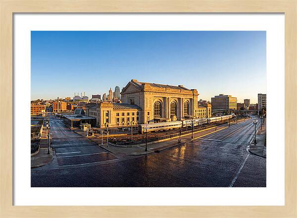 Kansas City Union Station At Dawn