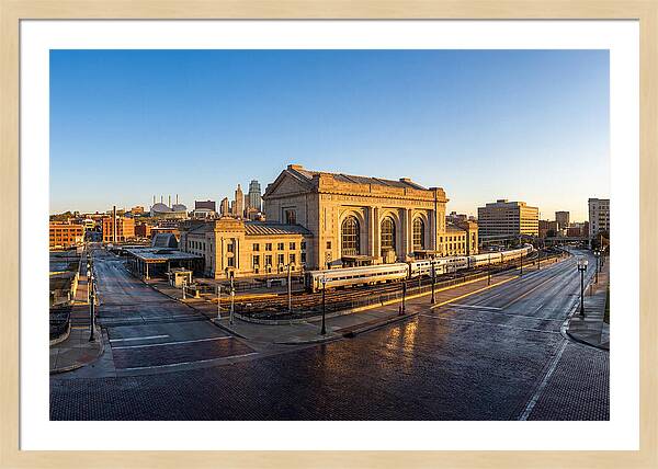 Kansas City Union Station At Dawn