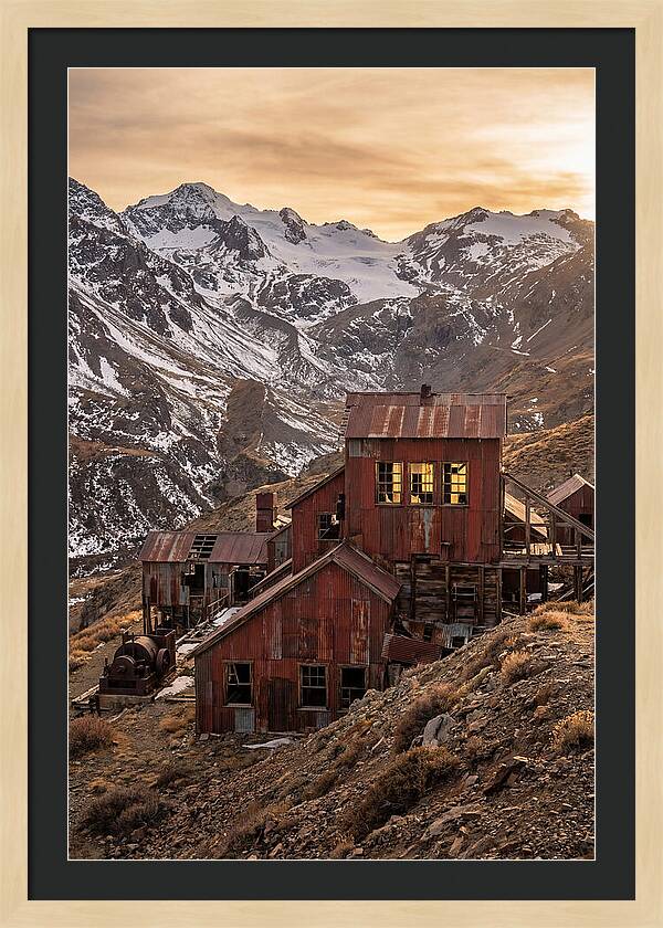 Kennicott Mines Ruins At Dusk