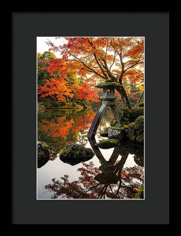 Kenrokuen Garden In Autumn Splendor