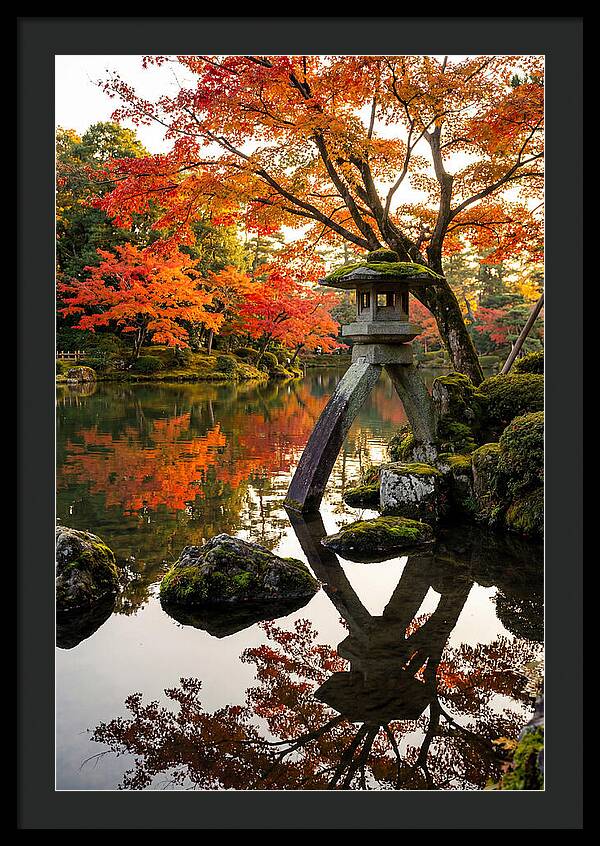 Kenrokuen Garden In Autumn Splendor