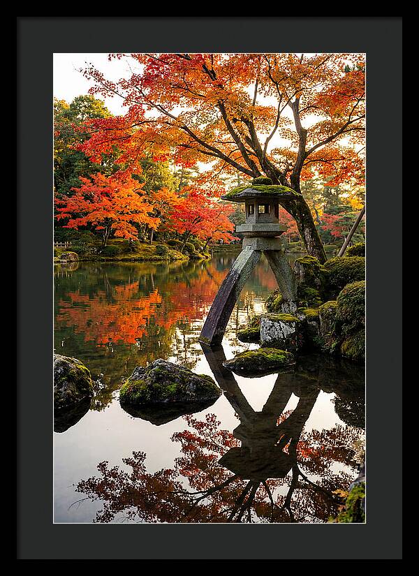 Kenrokuen Garden In Autumn Splendor