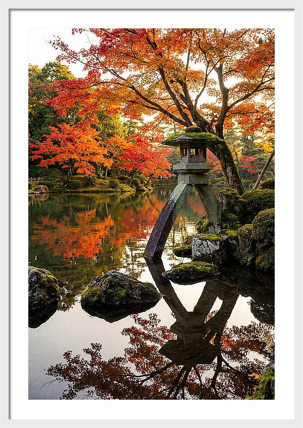 Kenrokuen Garden In Autumn Splendor