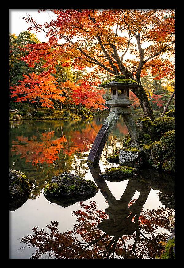 Kenrokuen Garden In Autumn Splendor