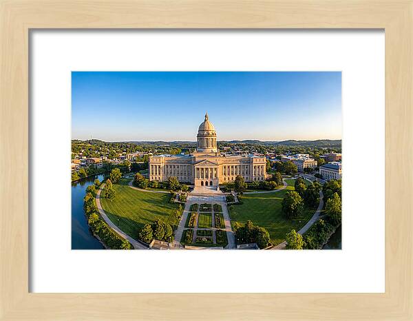 Kentucky State Capitol At Dusk