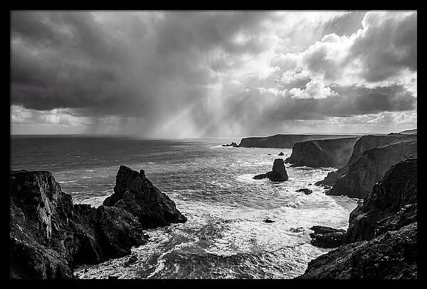 Kerry Cliffs Coastal Vista