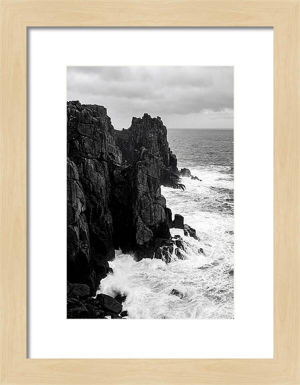 Kerry Cliffs Drama