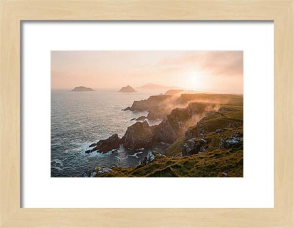 Kerry Cliffs Seascape Vista