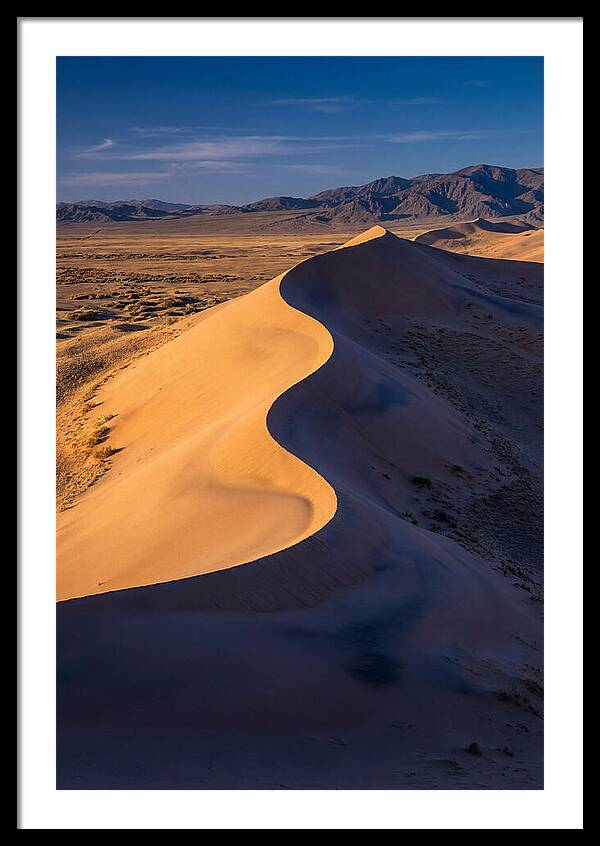 Khongoryn Els Dunes At Sunset