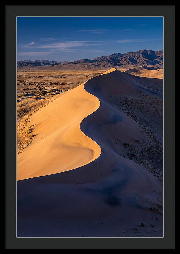 Khongoryn Els Dunes At Sunset