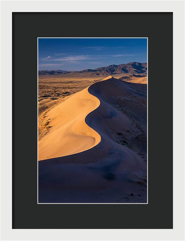 Khongoryn Els Dunes At Sunset