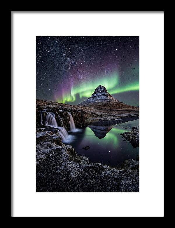 Kirkjufell Under Northern Lights