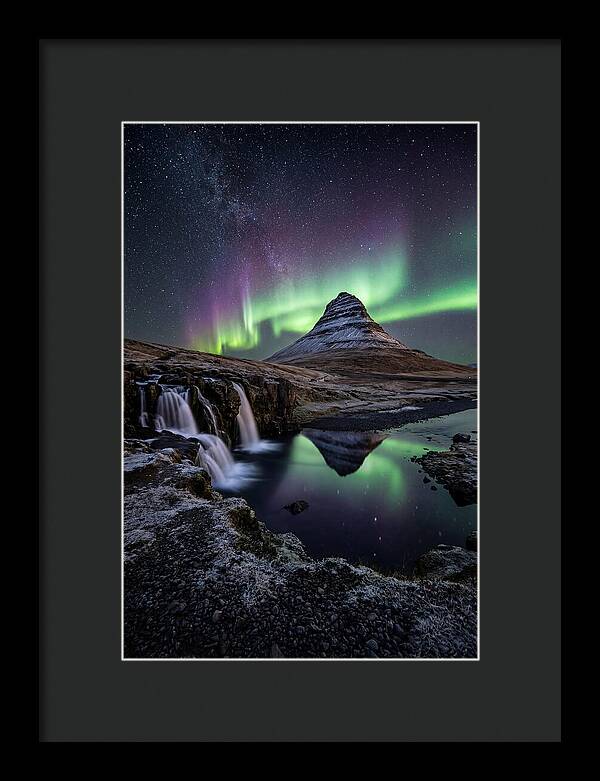 Kirkjufell Under Northern Lights