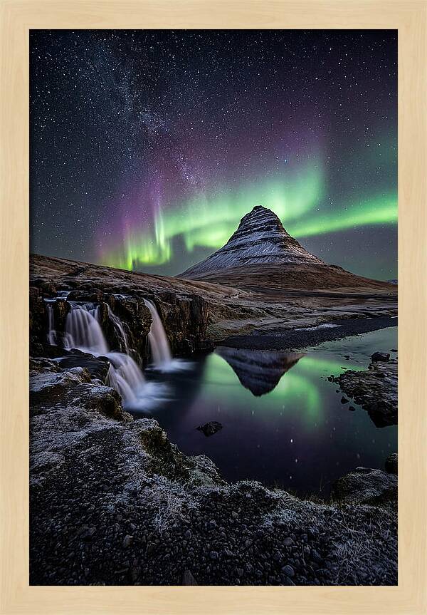 Kirkjufell Under Northern Lights