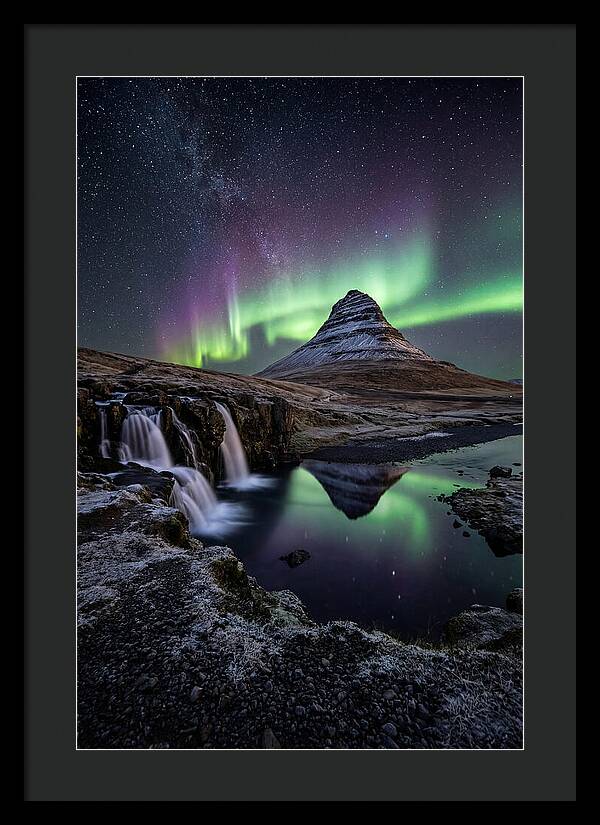 Kirkjufell Under Northern Lights