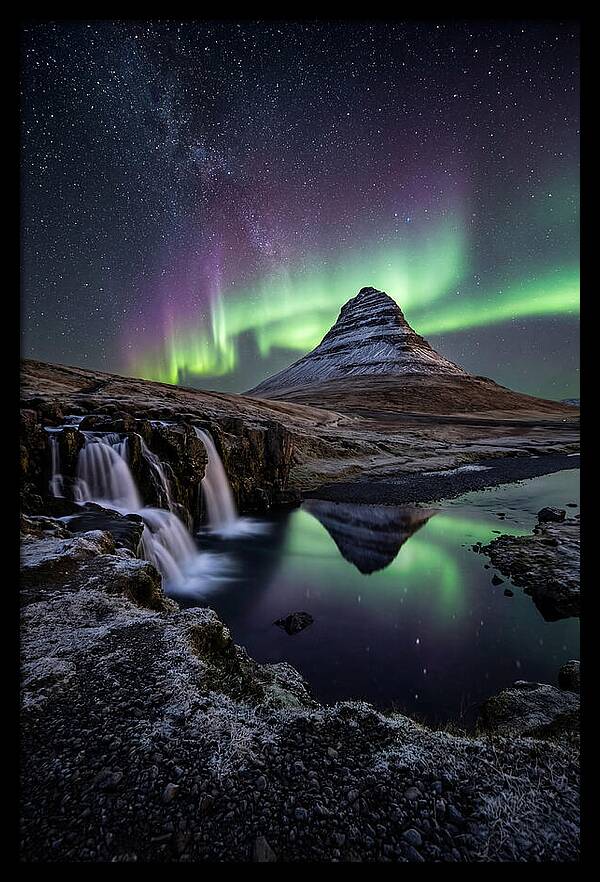 Kirkjufell Under Northern Lights