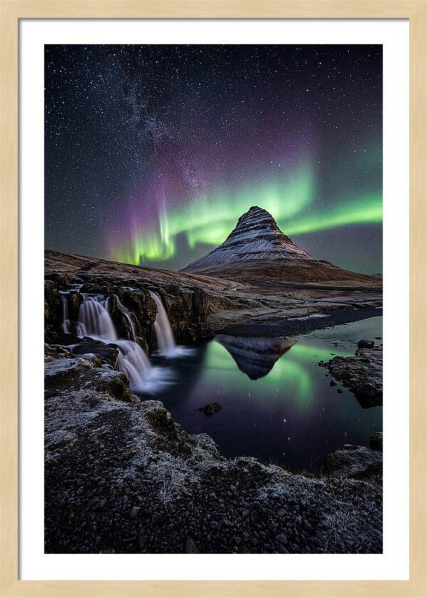 Kirkjufell Under Northern Lights