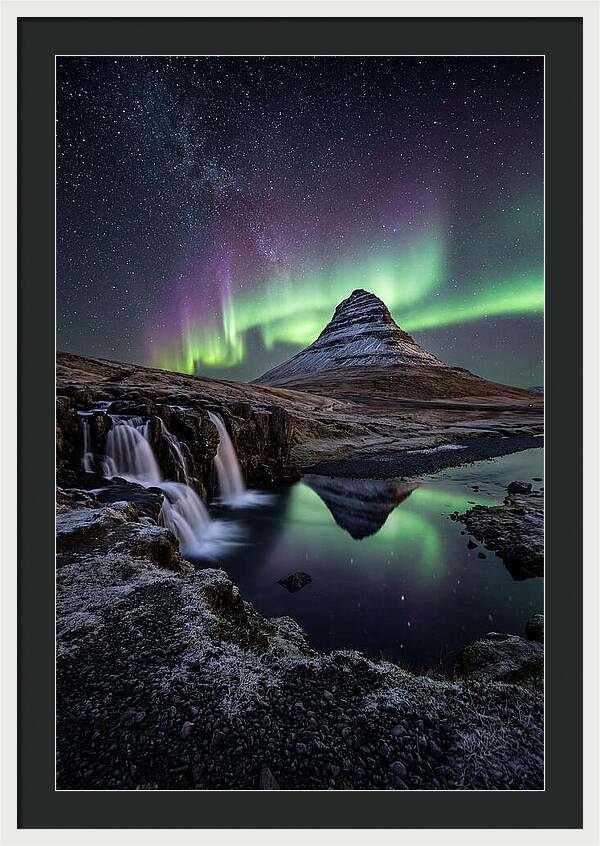 Kirkjufell Under Northern Lights