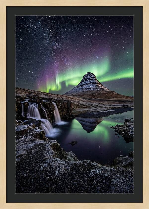 Kirkjufell Under Northern Lights