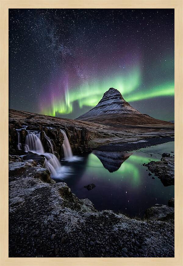 Kirkjufell Under Northern Lights
